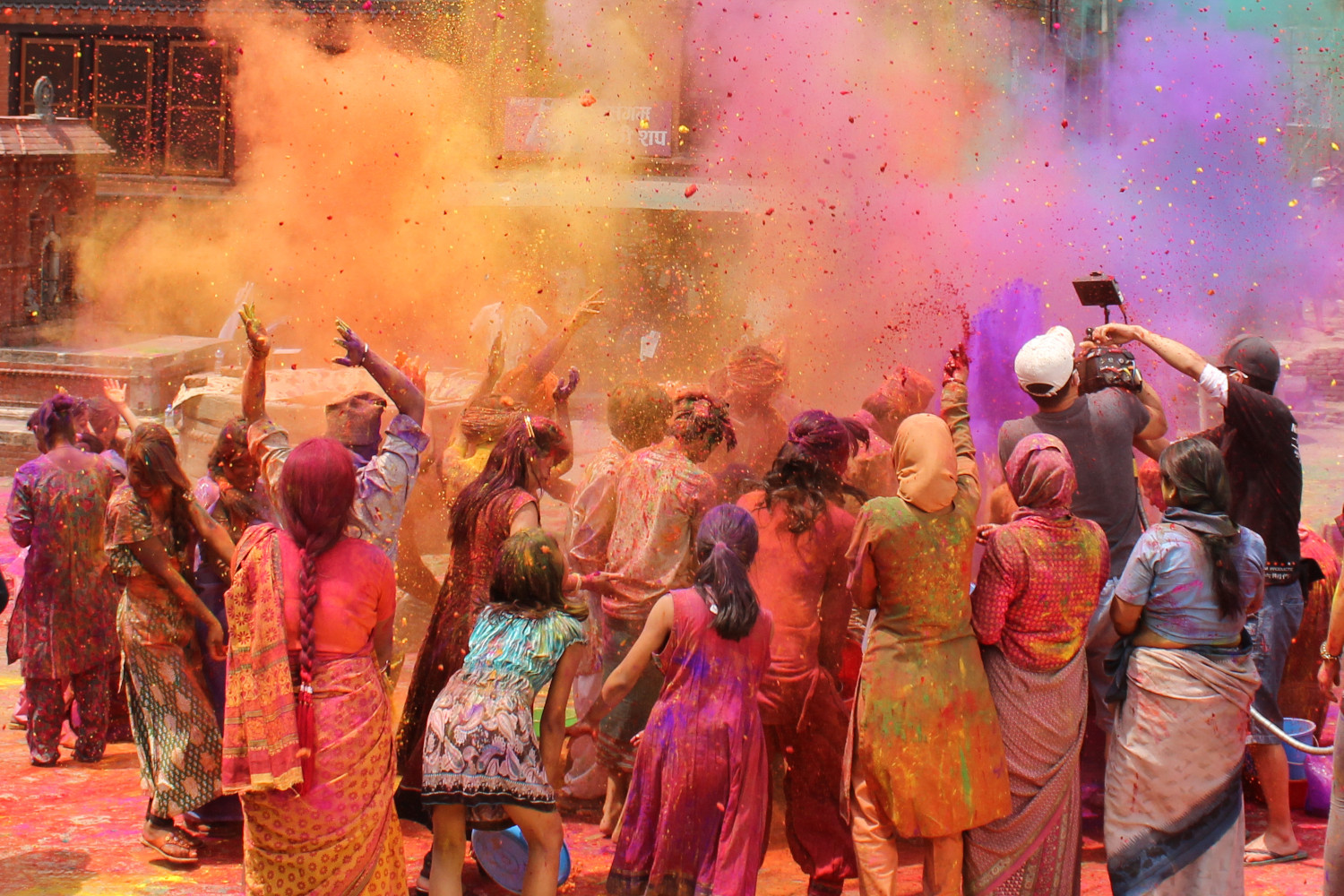 seamore cestovna kancelaria nepal poznavaci zajazd kultura holi festival